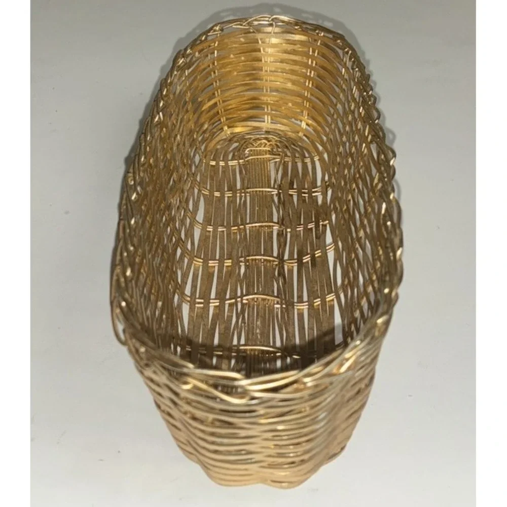 Metal Wire Basket Gold Woven Oblong Crackers Trinket Hand‎ Towel Small Vintage
